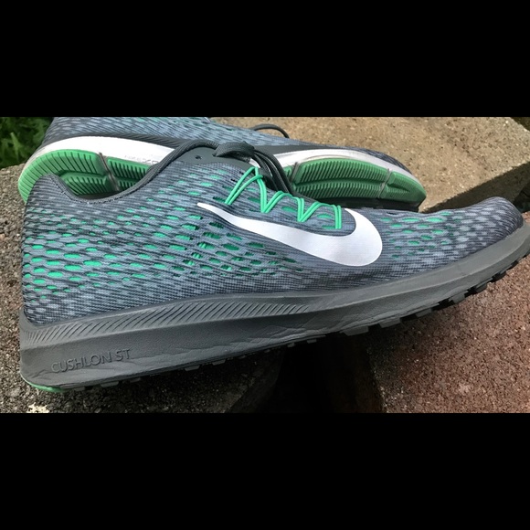 Nike Women’s Air Zoom Winflo 5 - Picture 5 of 8